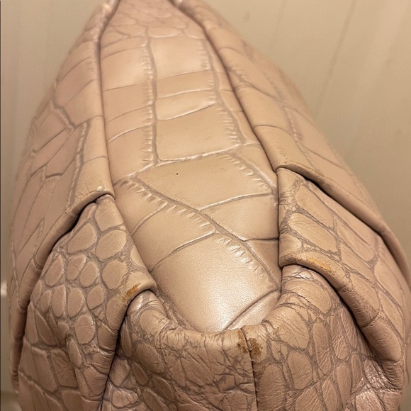 Coach, please check all picture of condition - Picture 7 of 17